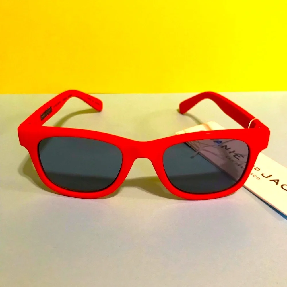 New Janie and Jack Sunglasses 0-2yr, block 100%UVB &100%UVA. Dark Orange.